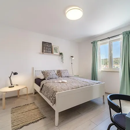 Apartment Gaj *