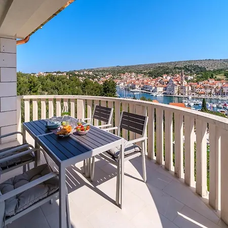 Gaj Apartment Milna (Brac)