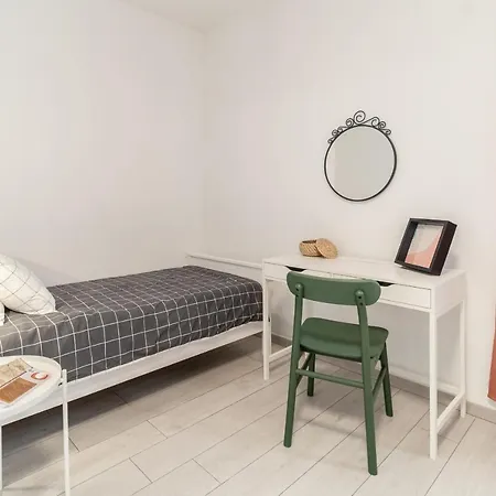 Gaj 아파트 밀나