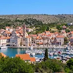 Gaj * Milna (Brac)